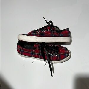 Women's Red Plaid Low-Top Canvas Sneakers